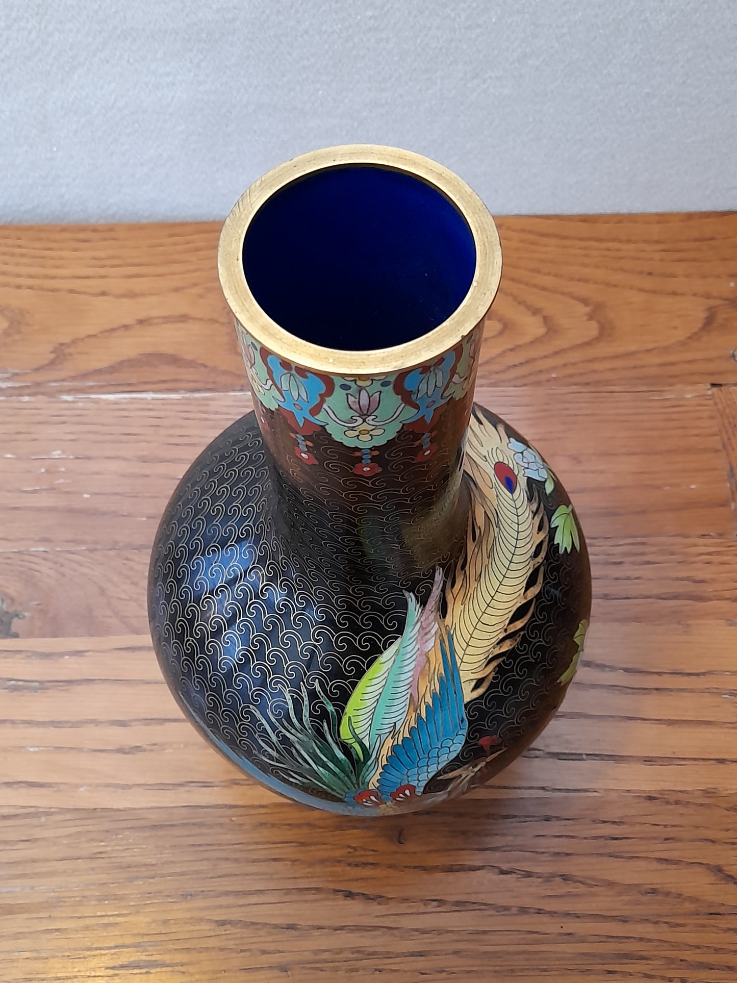 Stunning Large Chinese Cloisonné Vase - Black background with Bird of Paradise