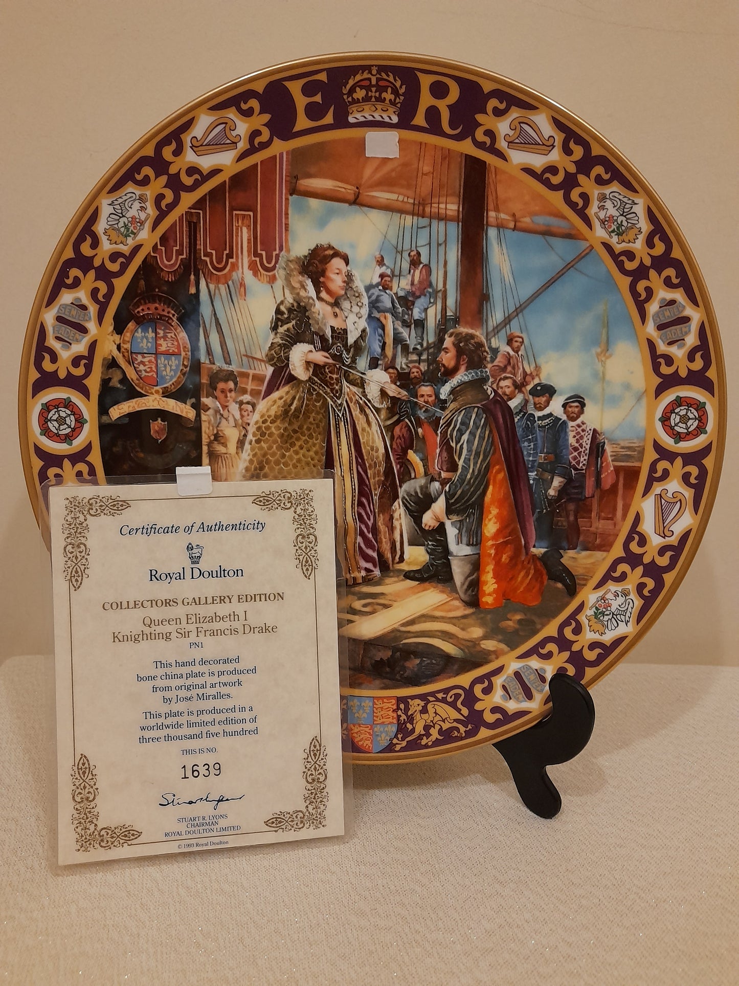 Royal Doulton Queen Elizabeth I Knighting Sir Francis Drake - Ltd Edition + Certificate