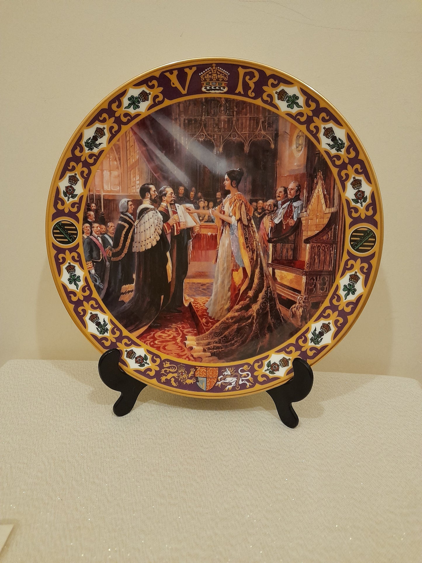 Royal Doulton Queen Victoria Coronation - Limited Edition Plate + Cert