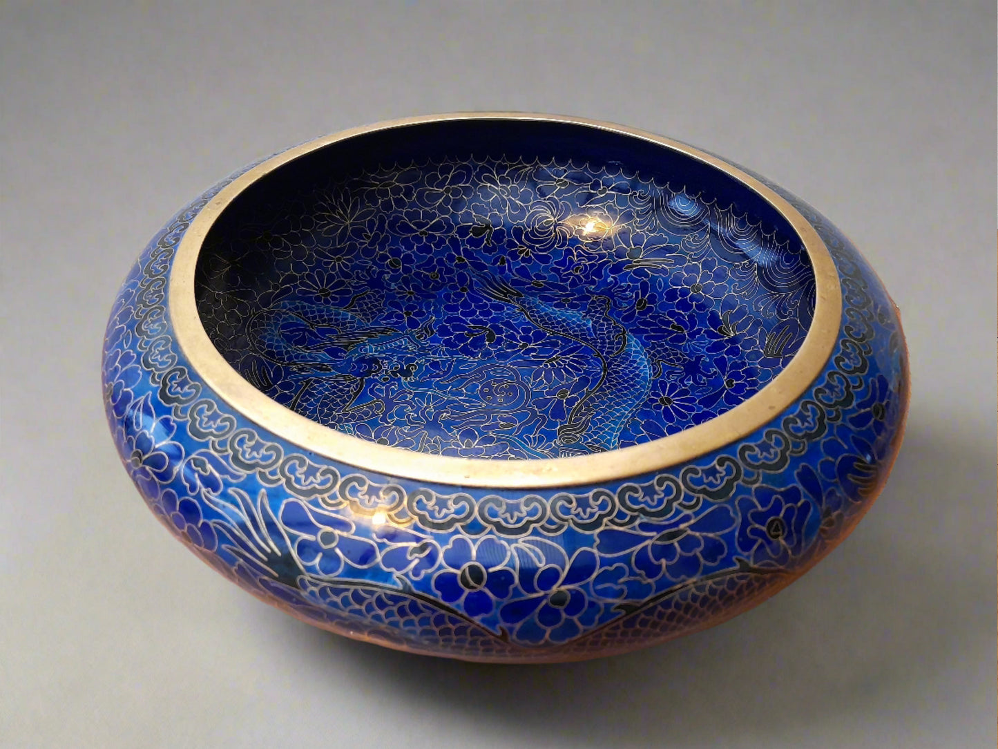 Stunning Large Chinese Cloisonné Dragon Bowl - Blue