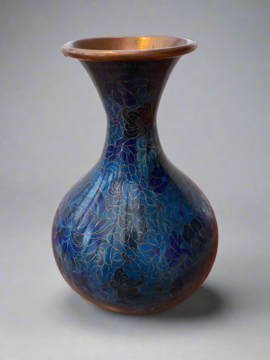 Stunning Chinese Cloisonné Vase